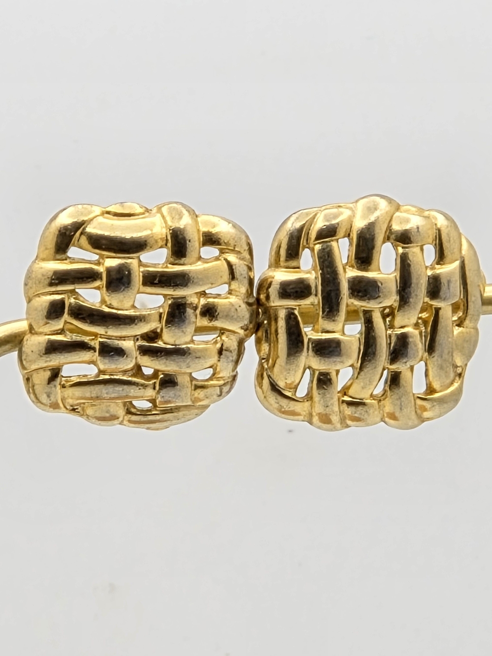 Vintage Gold Tone Woven Basketweave Square Post Earrings 1" - Picture 5 of 11